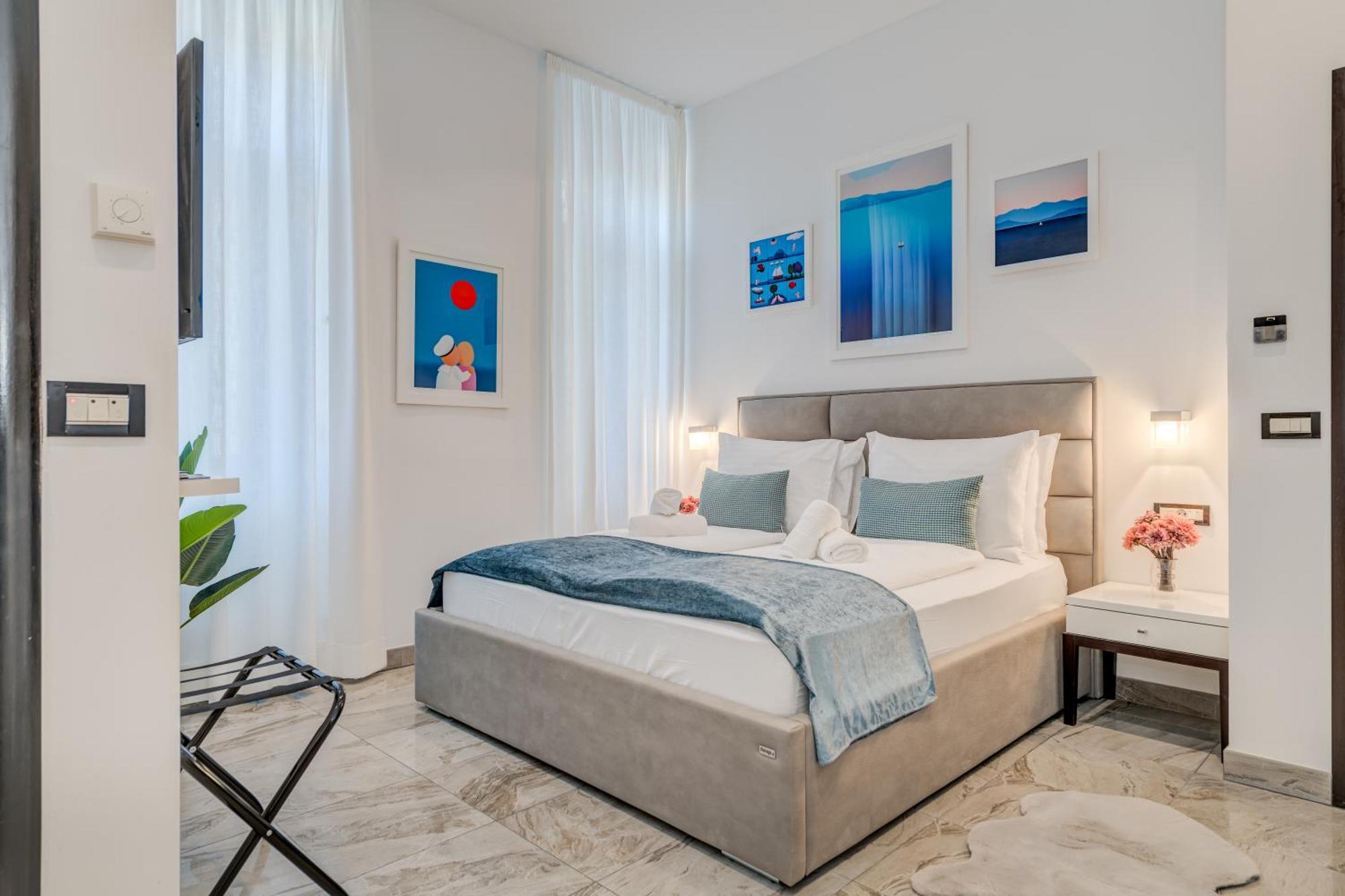 Tango Luxury Rooms สปลิท ภายนอก รูปภาพ